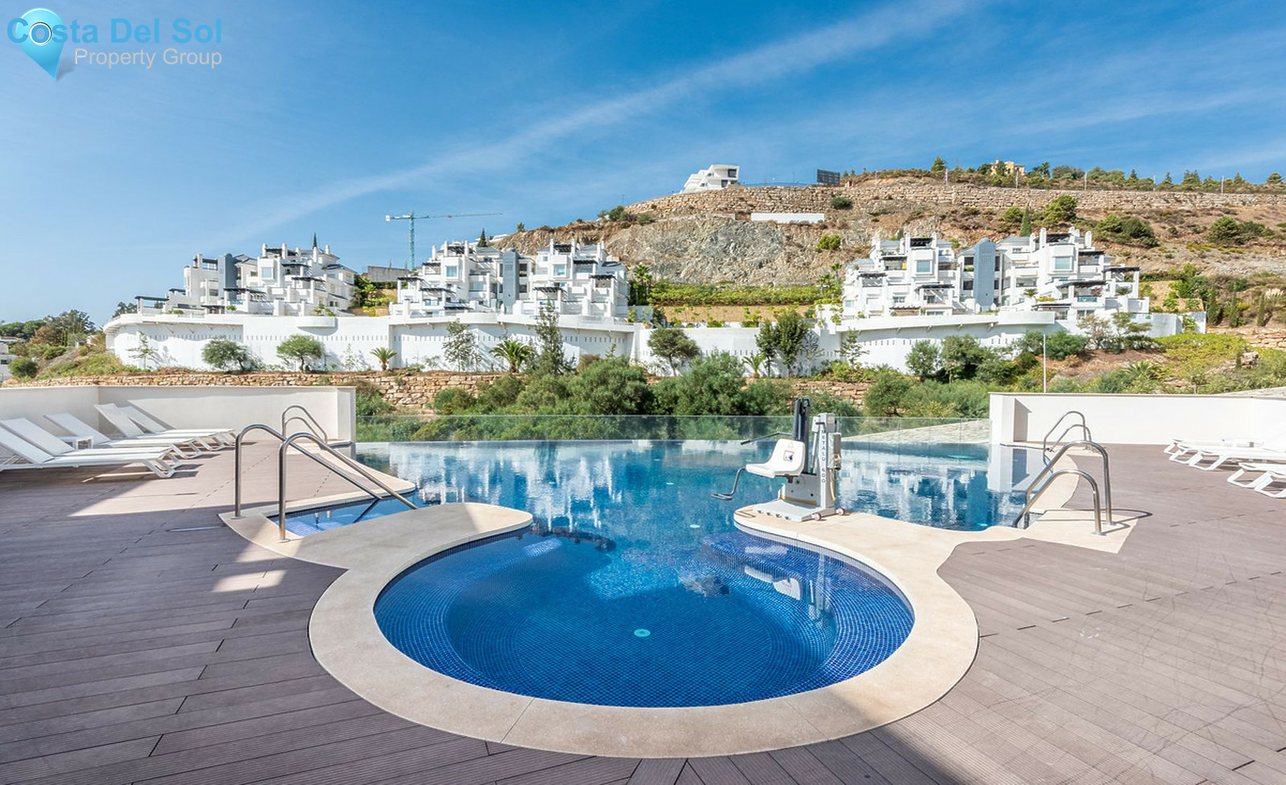 Middle Floor Apartment in La Quinta-1529406