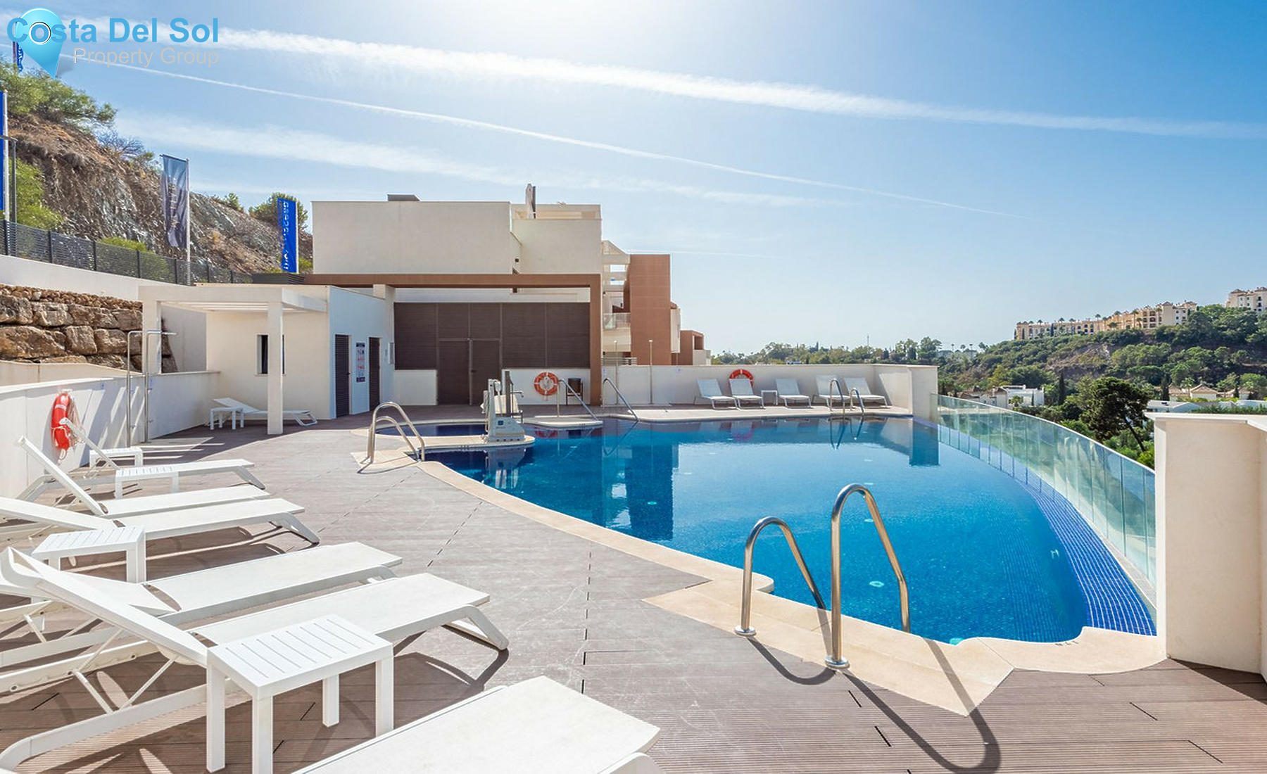 Middle Floor Apartment in La Quinta-1529407