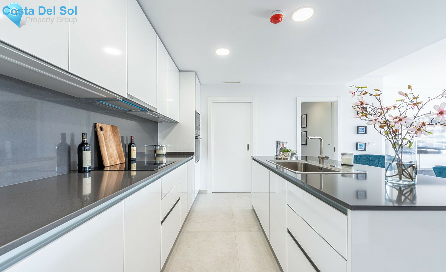 Middle Floor Apartment in La Quinta-1529392