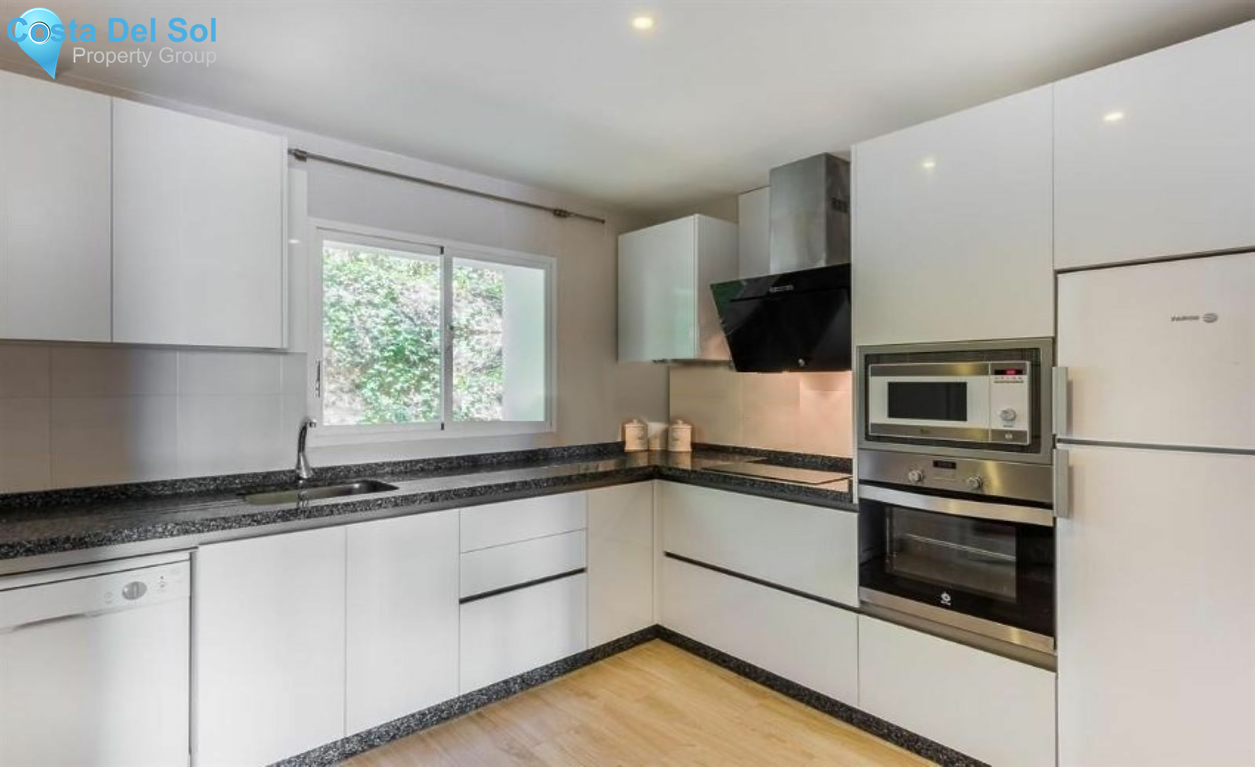 Middle Floor Apartment in La Quinta-1158560