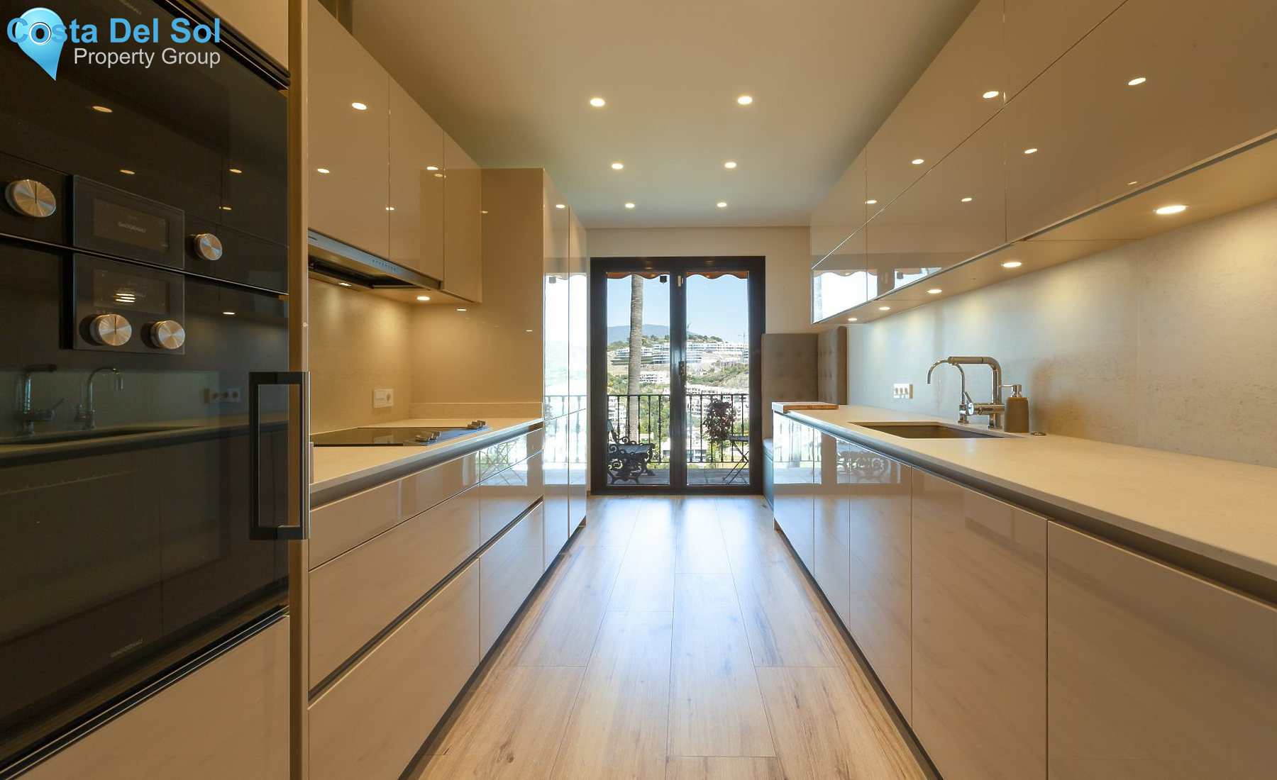 Middle Floor Apartment in La Quinta-1198773