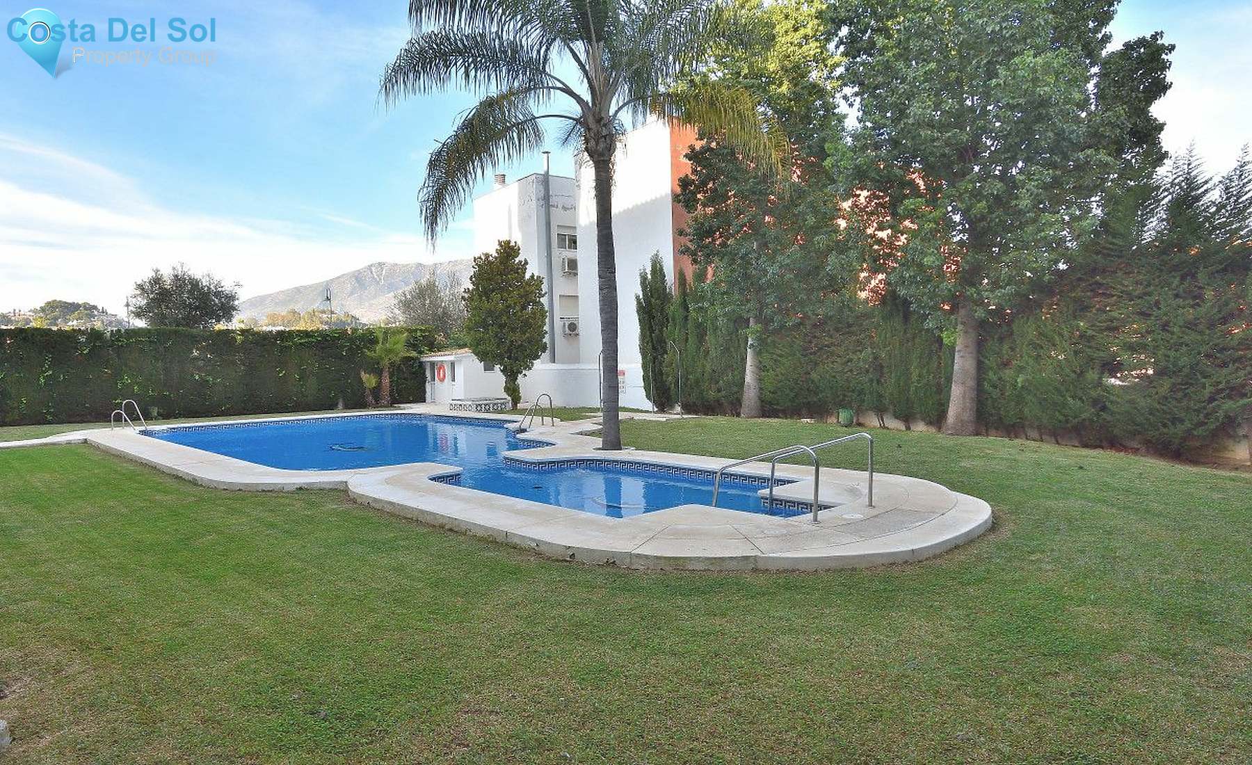 Middle Floor Apartment in Las Lagunas-1127981