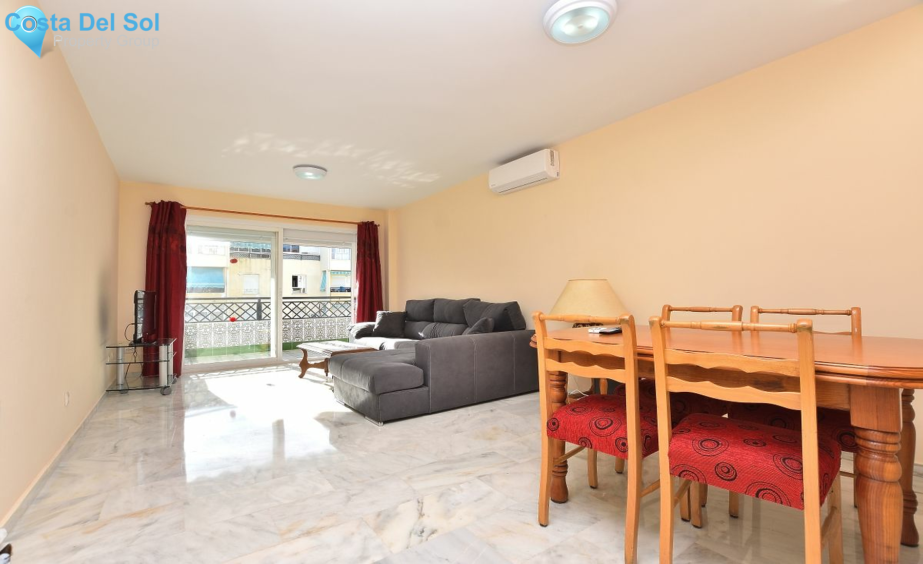 Middle Floor Apartment in Las Lagunas-1127990