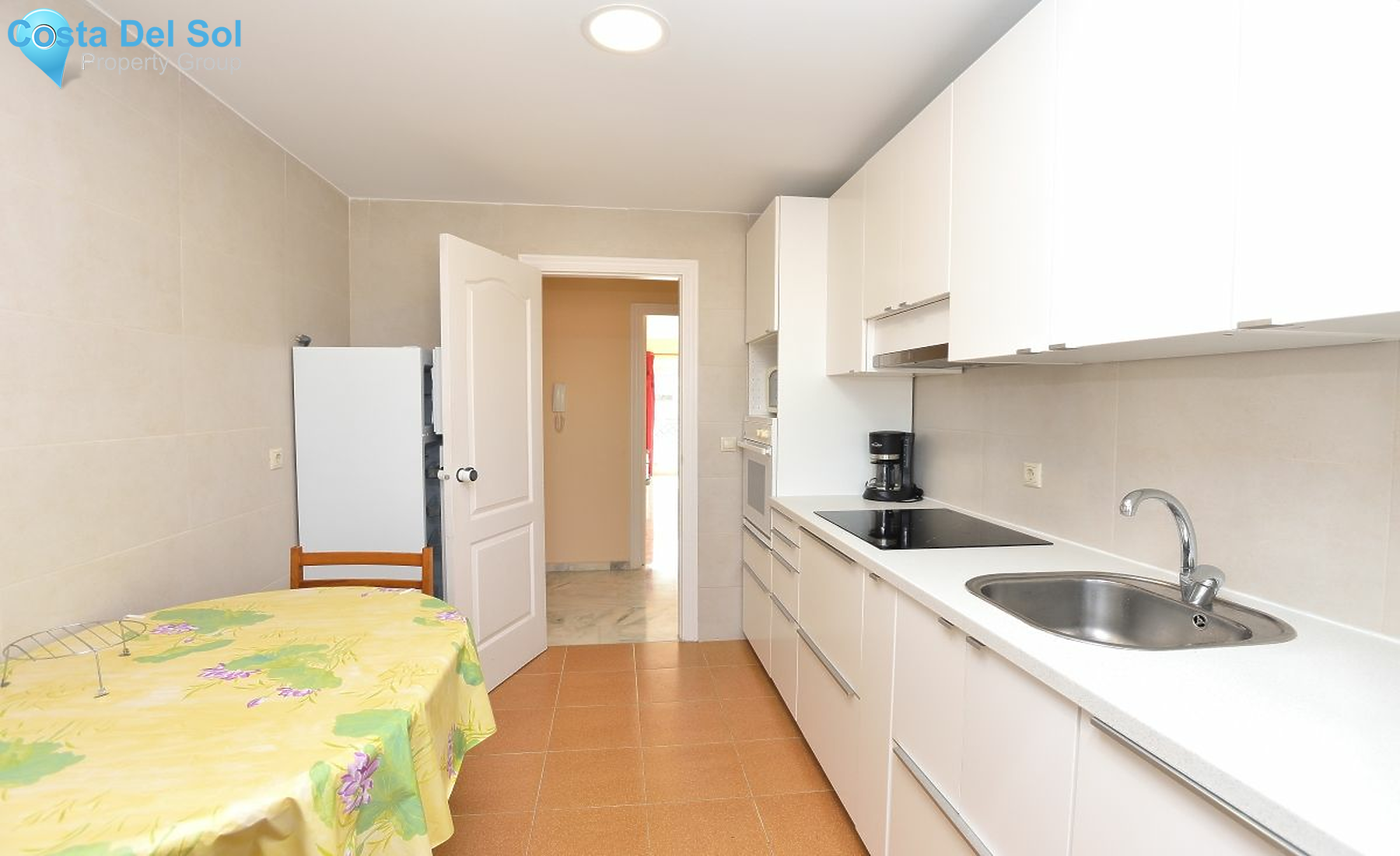 Middle Floor Apartment in Las Lagunas-1127984