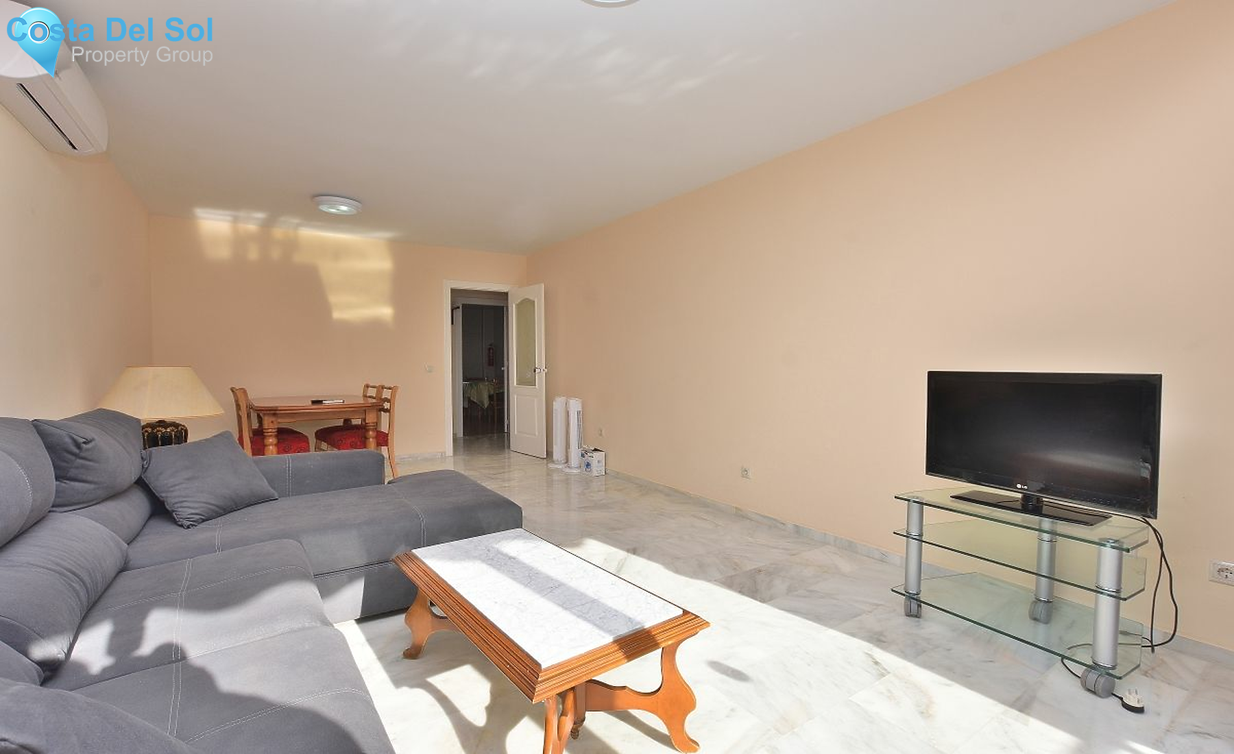 Middle Floor Apartment in Las Lagunas-1127985