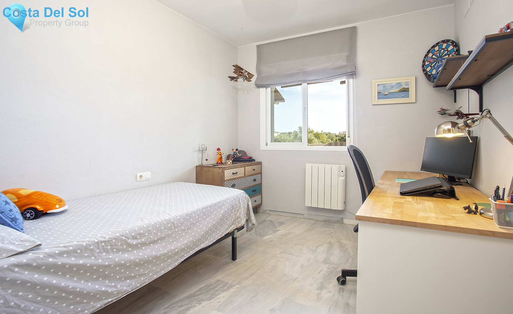 Middle Floor Apartment in Los Alamos-1478447