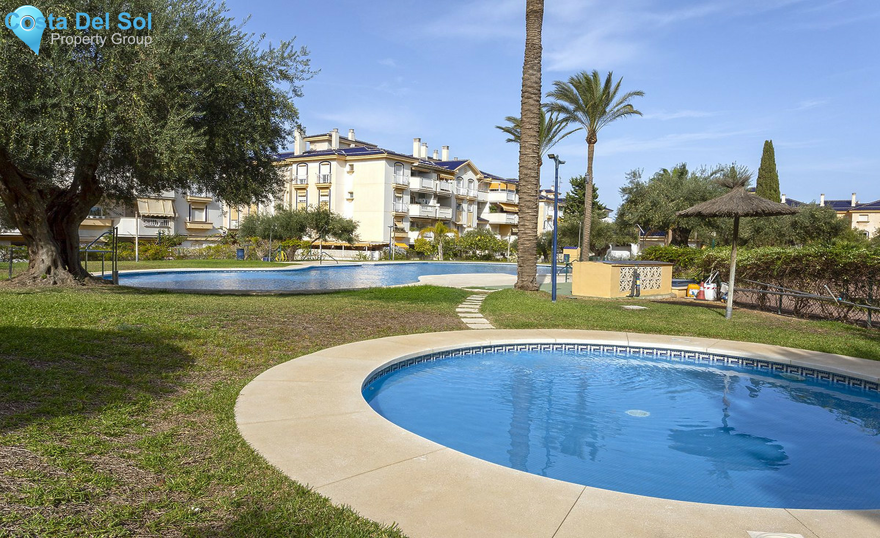 Middle Floor Apartment in Los Alamos-1478441