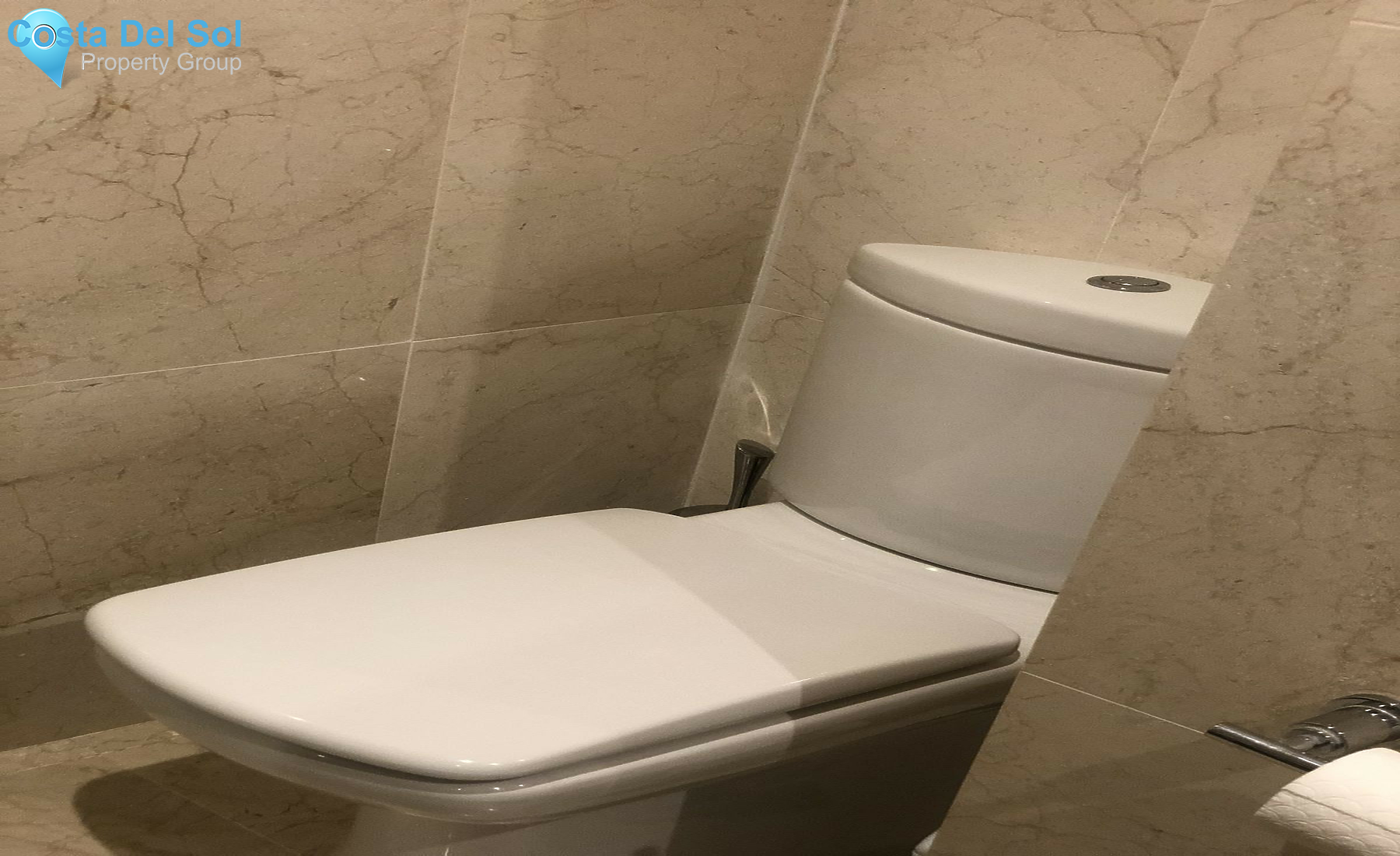 Middle Floor Apartment in Los Almendros-1413324