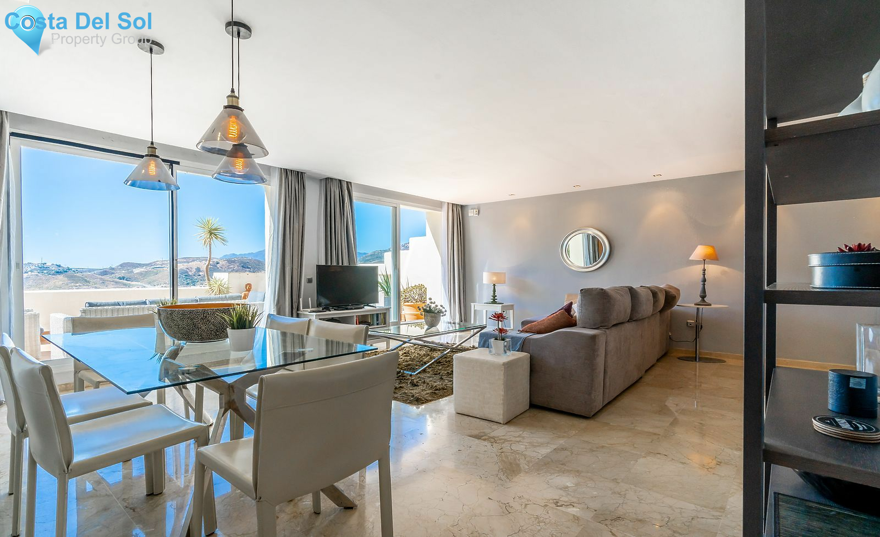 Middle Floor Apartment in Los Almendros