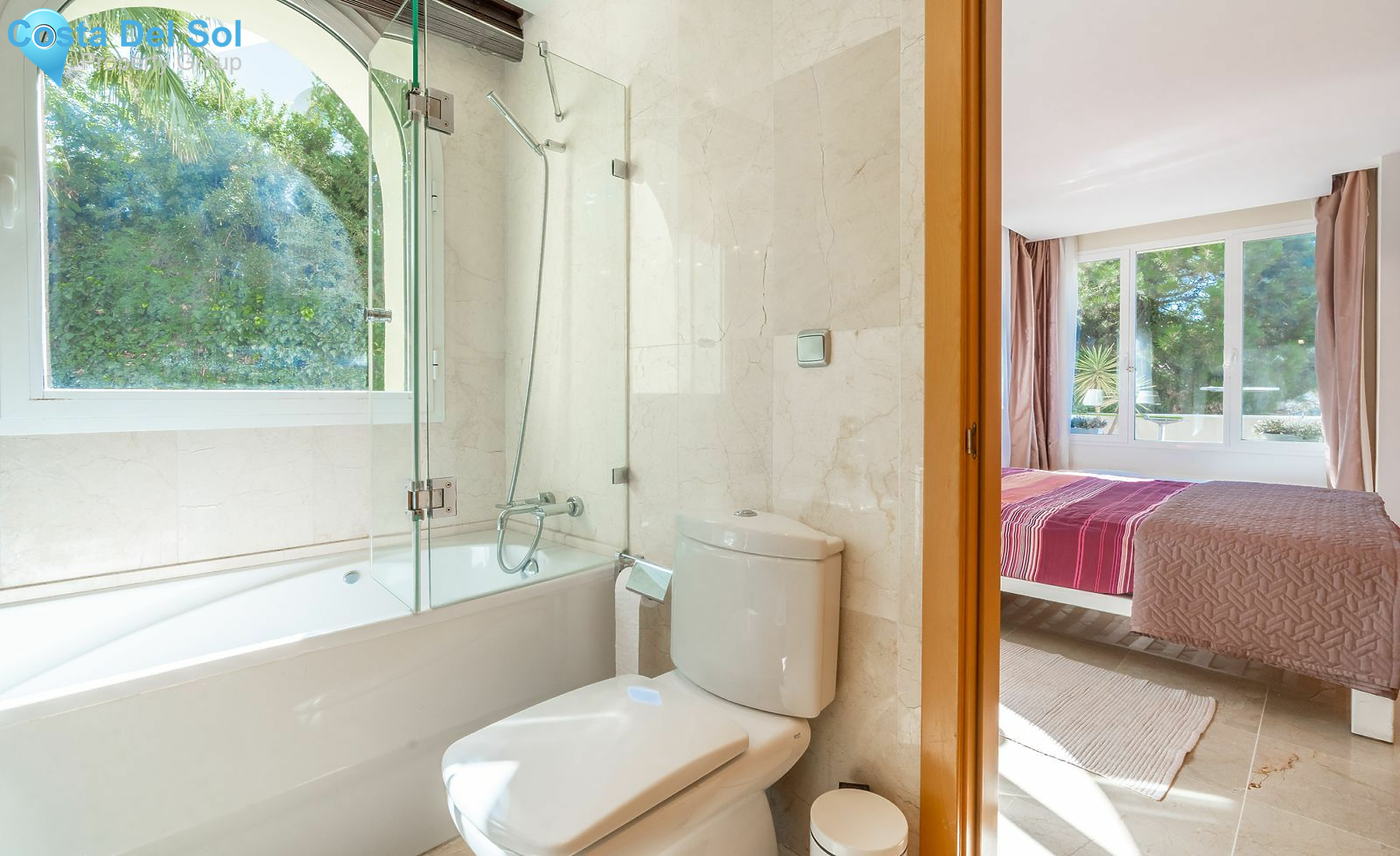 Middle Floor Apartment in Los Almendros-1480880