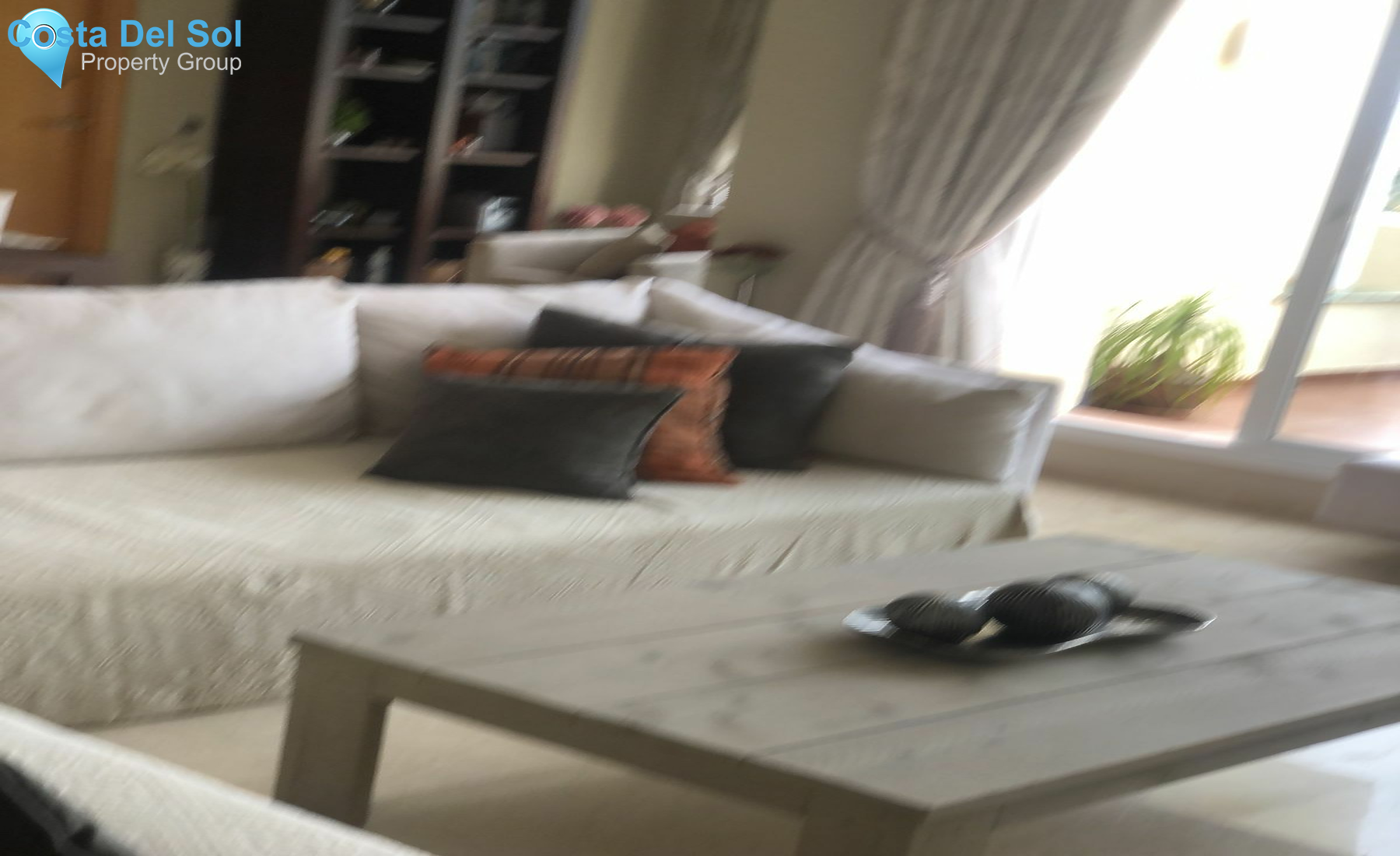 Middle Floor Apartment in Los Almendros-1495700