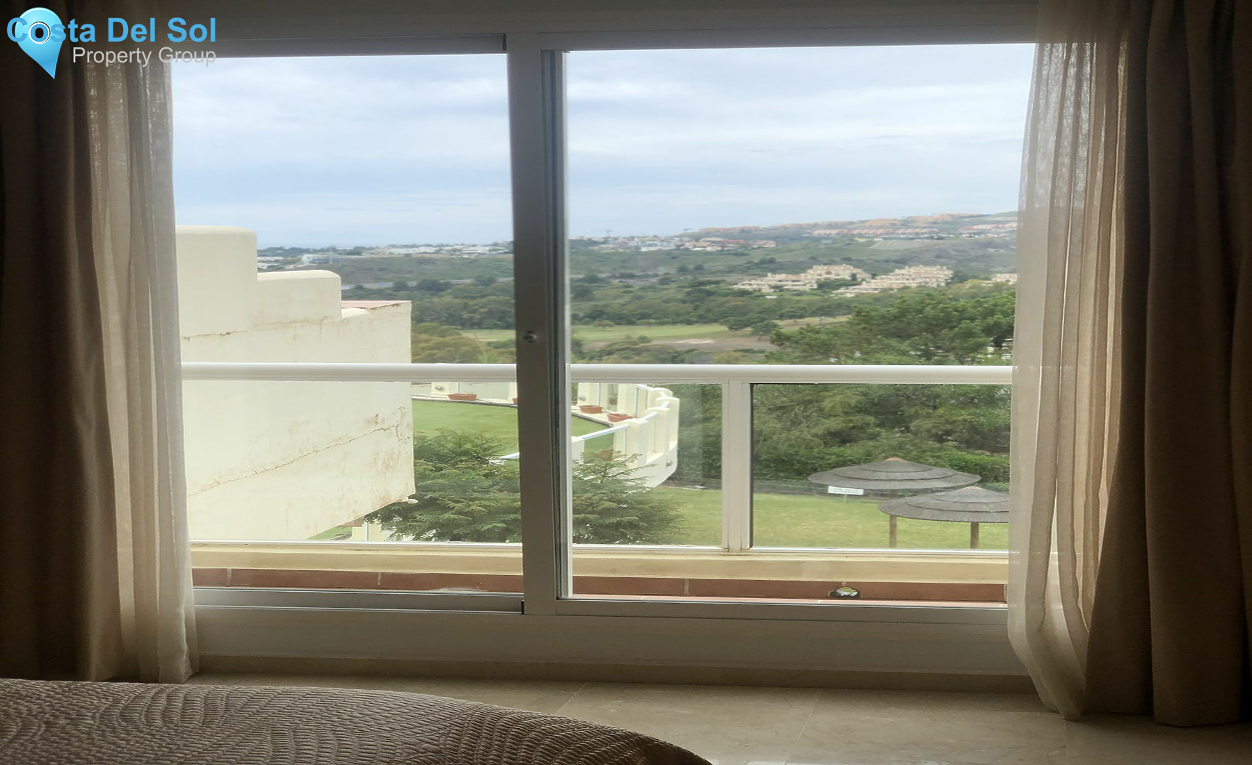 Middle Floor Apartment in Los Almendros-1495685