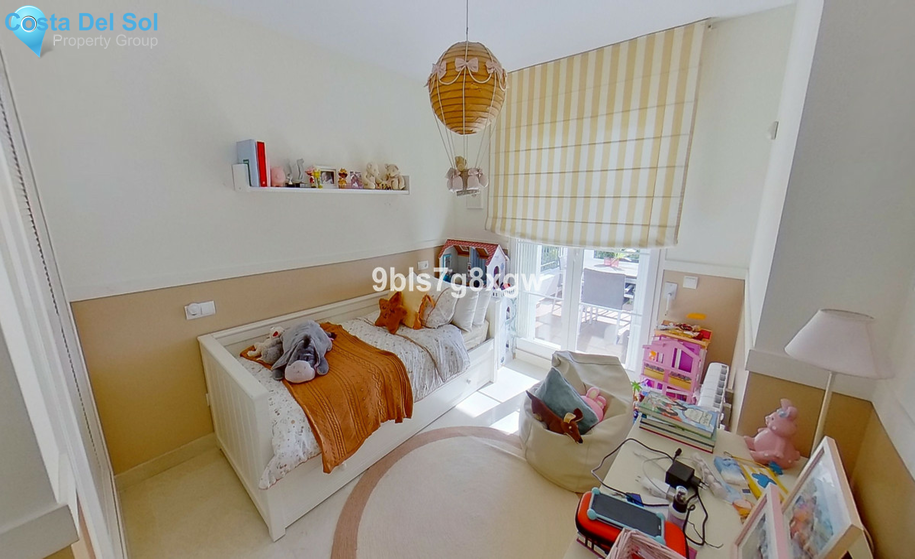 Middle Floor Apartment in Los Arqueros-1349856