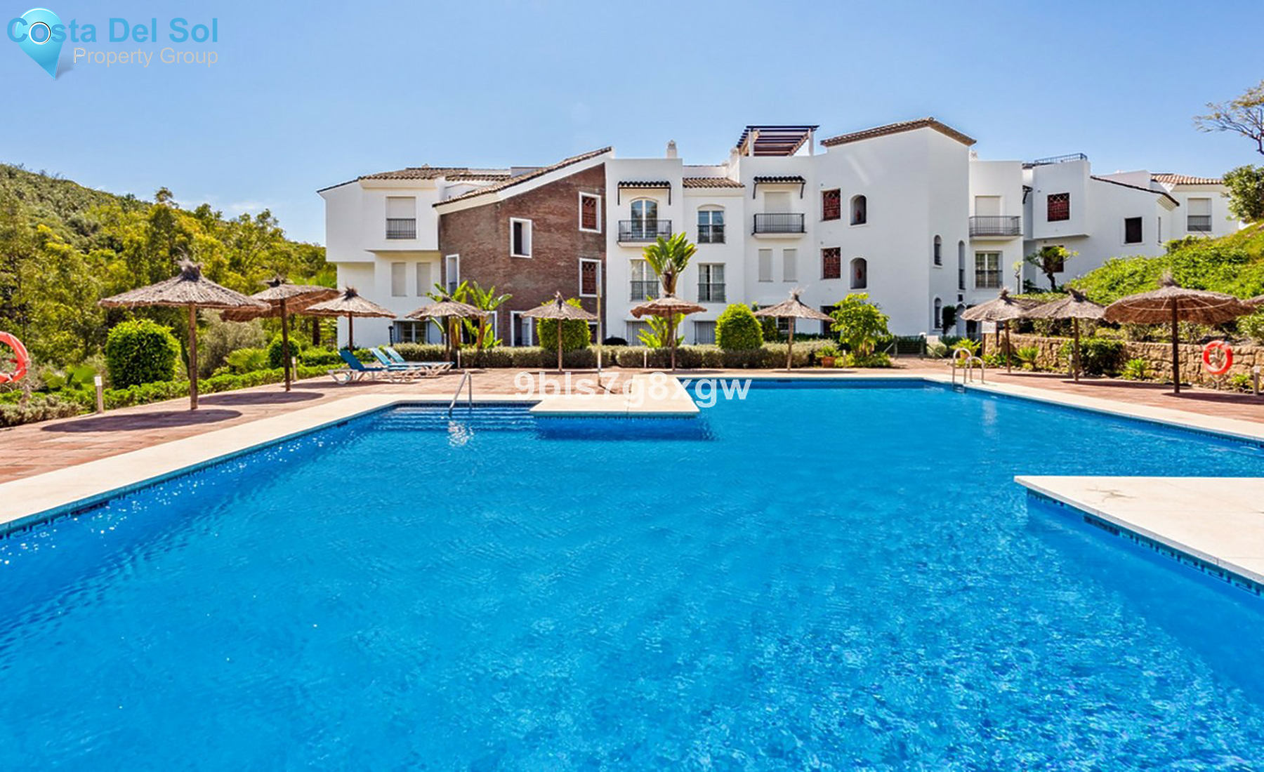 Middle Floor Apartment in Los Arqueros-1349860