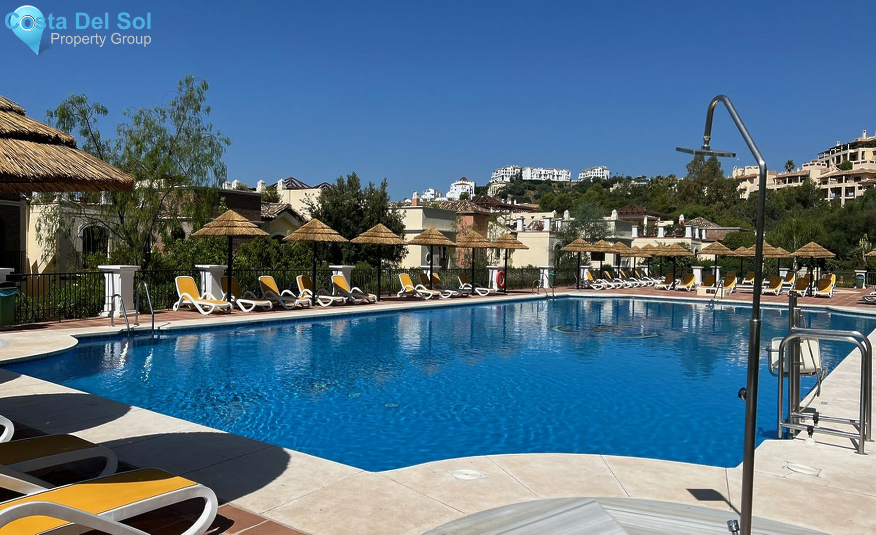 Middle Floor Apartment in Los Arqueros-1364691