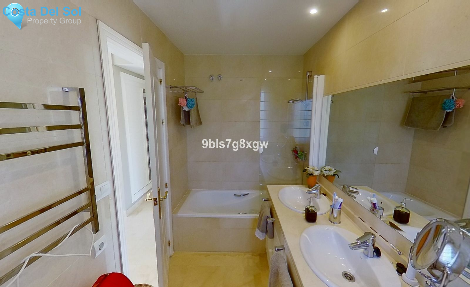 Middle Floor Apartment in Los Arqueros-1178484