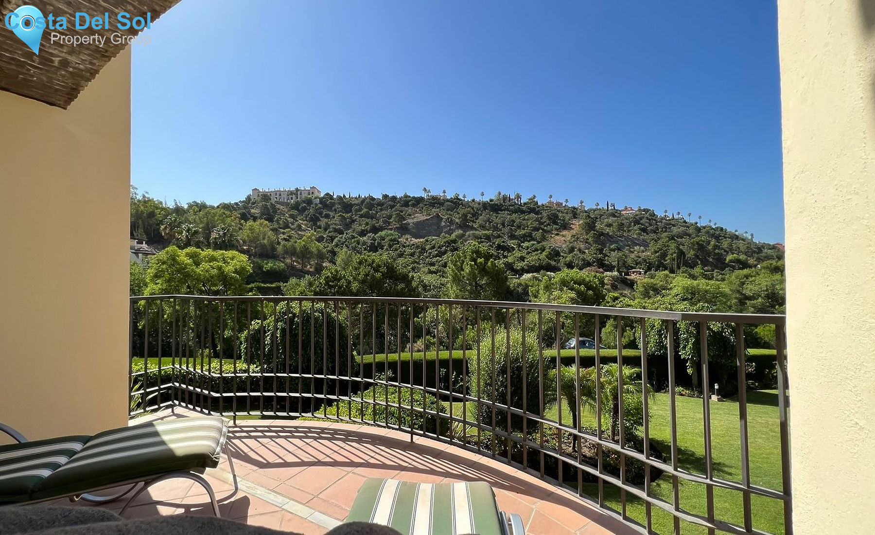 Middle Floor Apartment in Los Arqueros-1421978