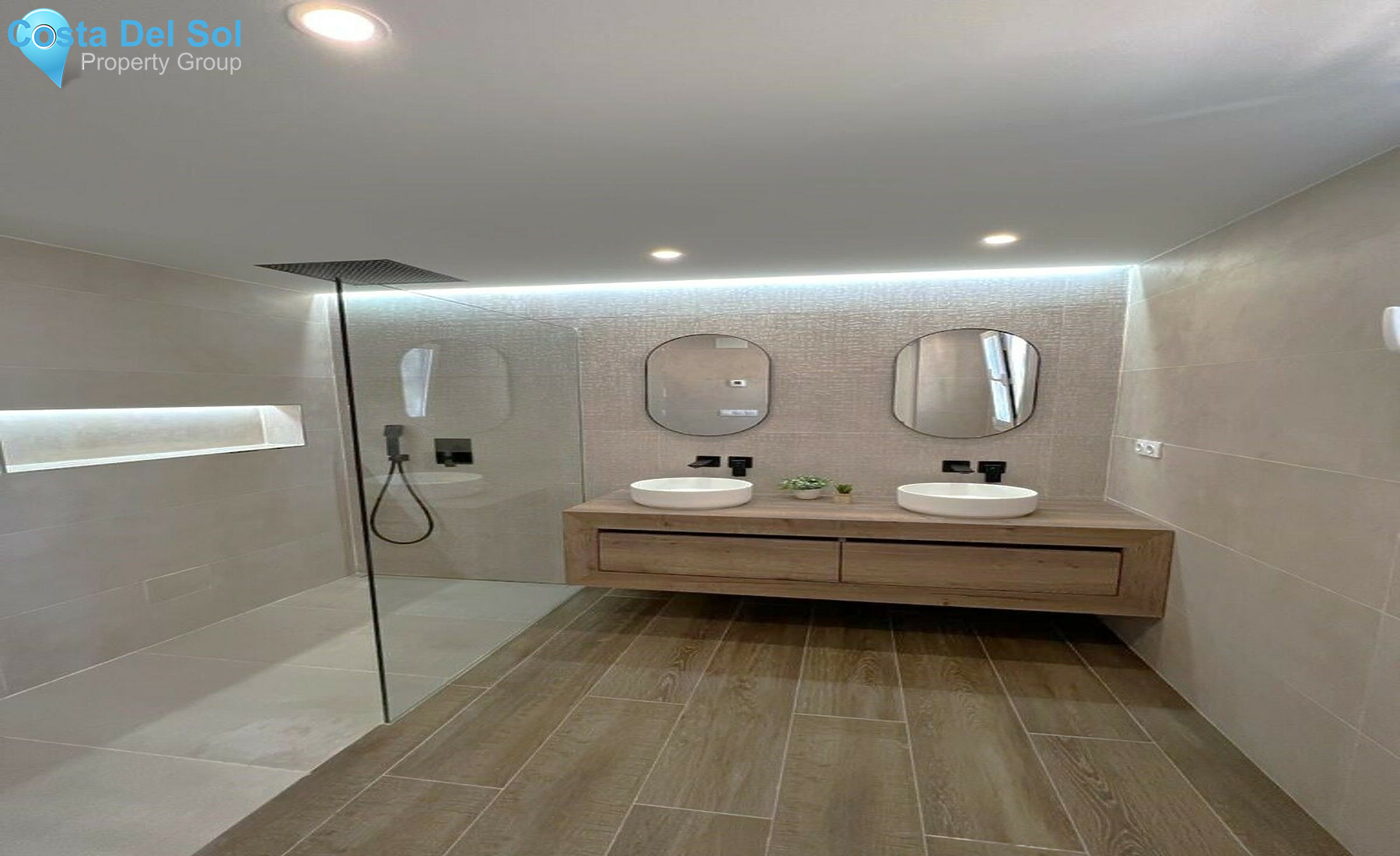 Middle Floor Apartment in Los Boliches-1435229