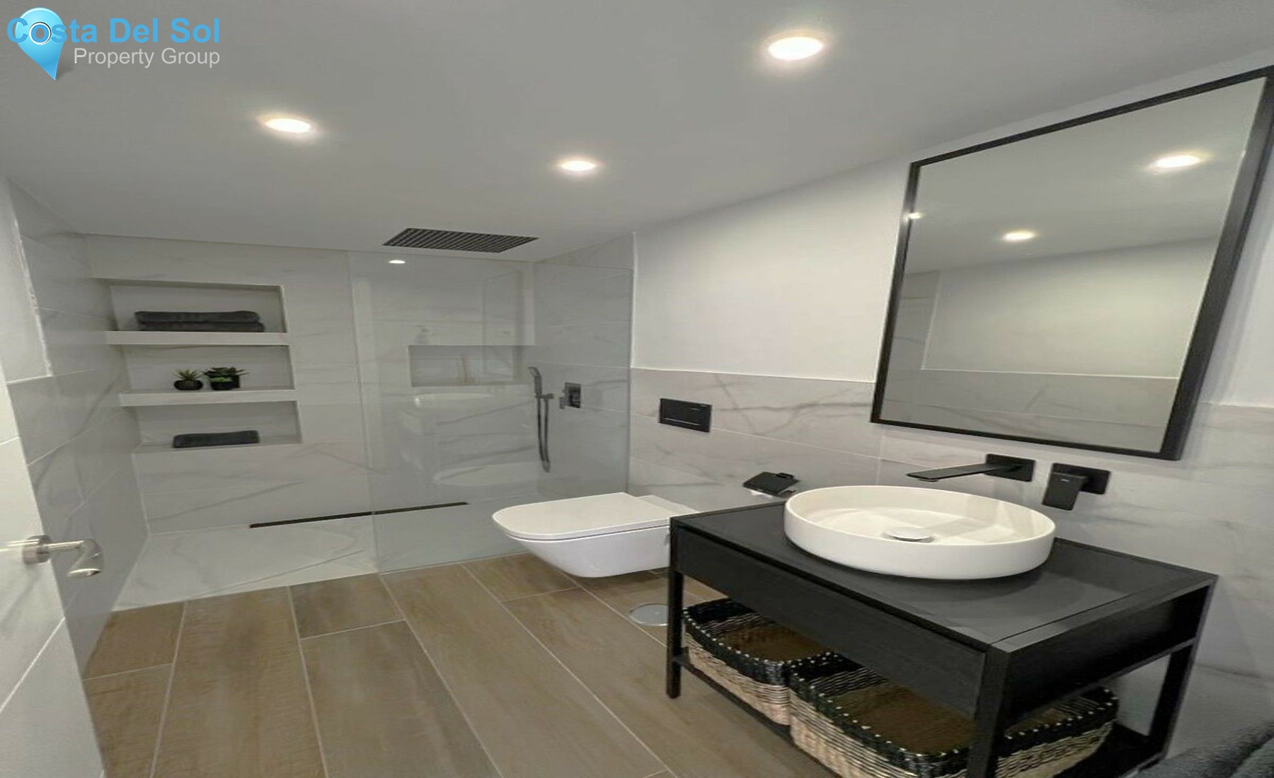 Middle Floor Apartment in Los Boliches-1435224