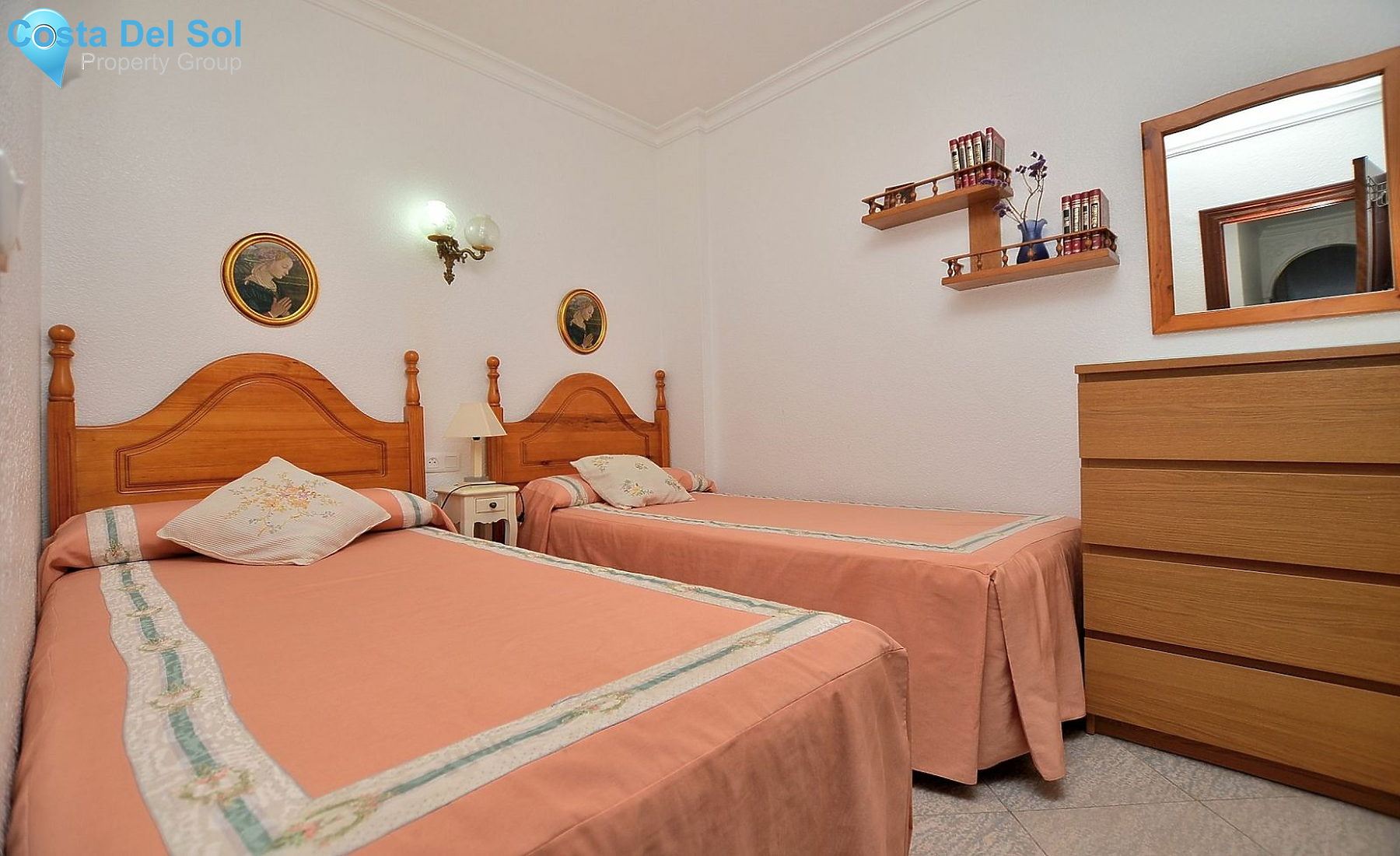 Middle Floor Apartment in Los Boliches-1144127