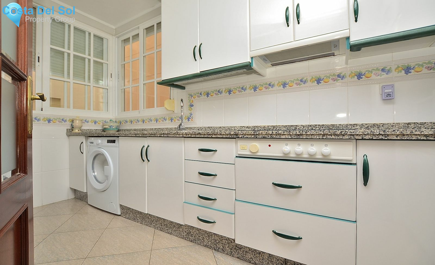 Middle Floor Apartment in Los Boliches-1144118