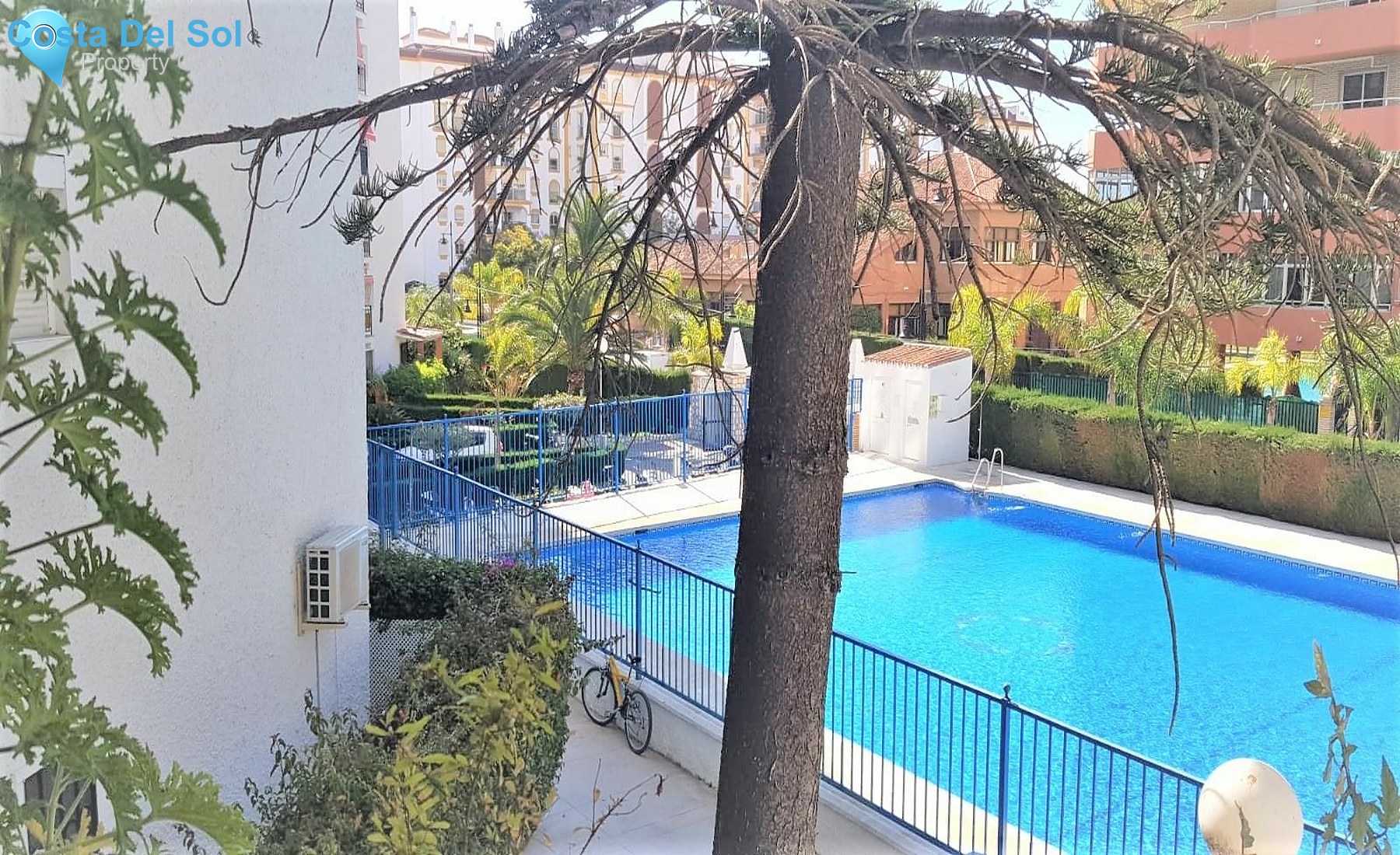 Middle Floor Apartment in Los Boliches-1163262