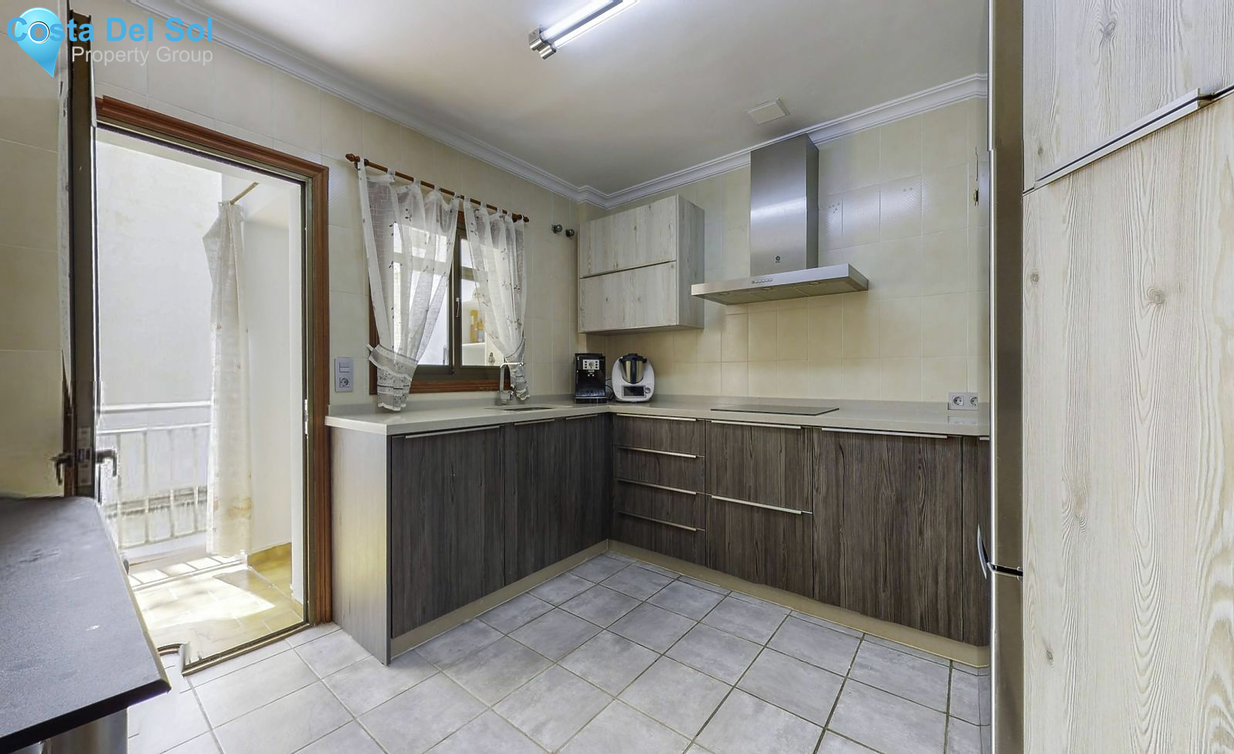 Middle Floor Apartment in Los Boliches-1467617