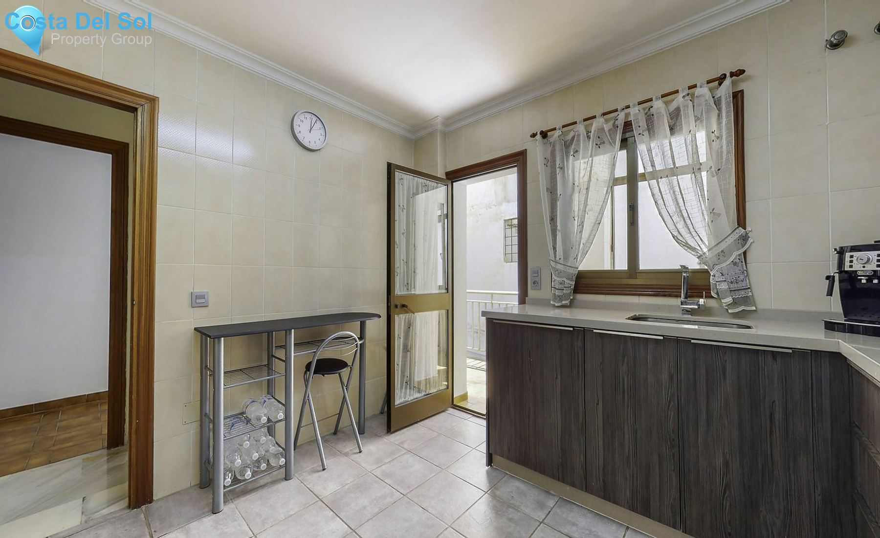 Middle Floor Apartment in Los Boliches-1467621