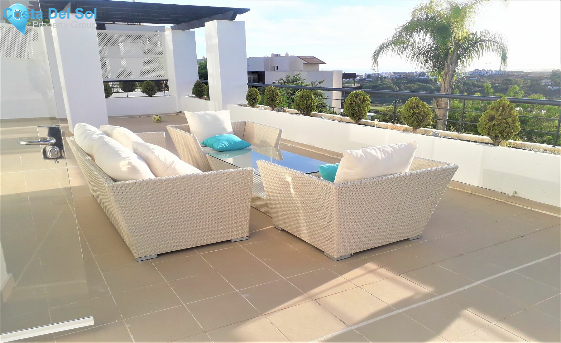 Middle Floor Apartment in Los Flamingos