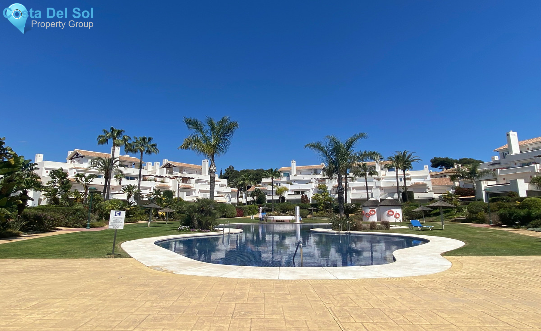 Middle Floor Apartment in Los Monteros-1272268