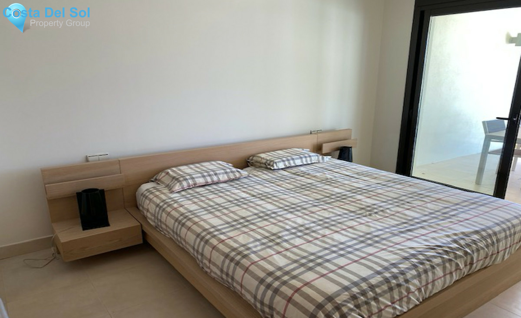 Middle Floor Apartment in Los Monteros-1381951