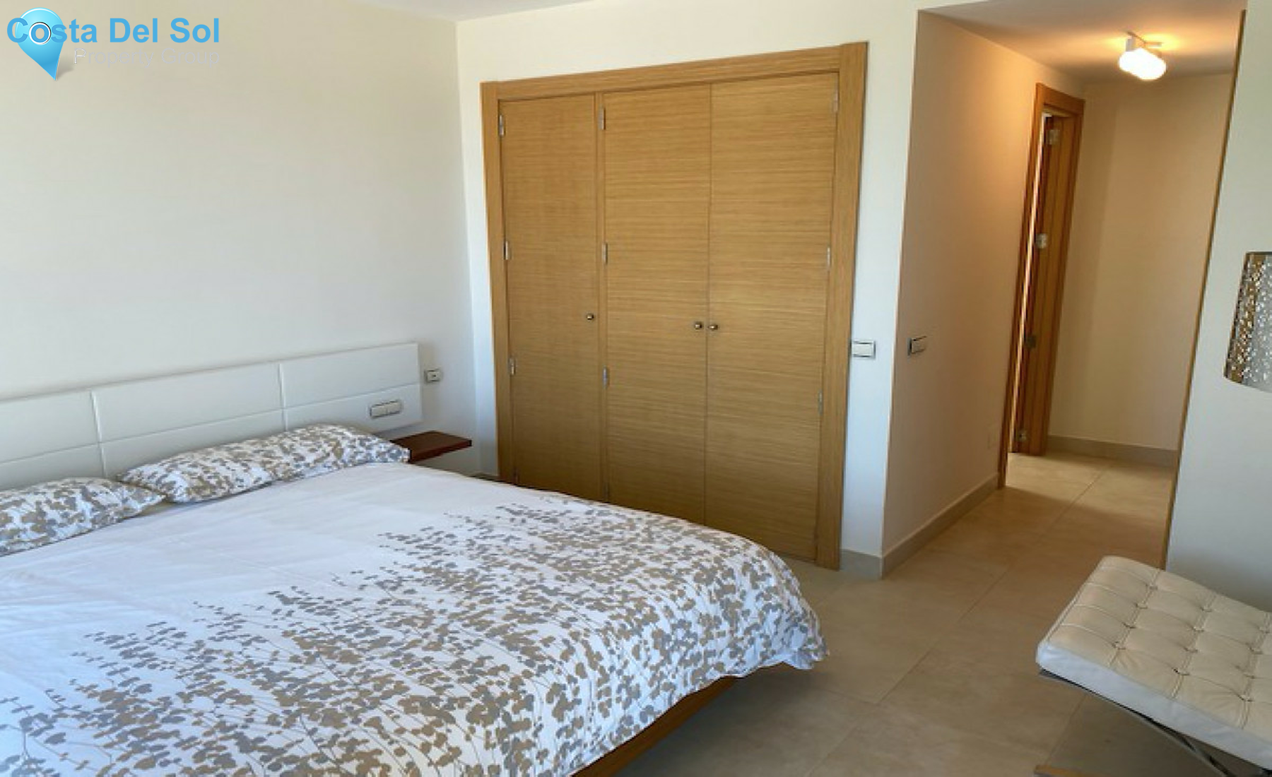 Middle Floor Apartment in Los Monteros-1381943