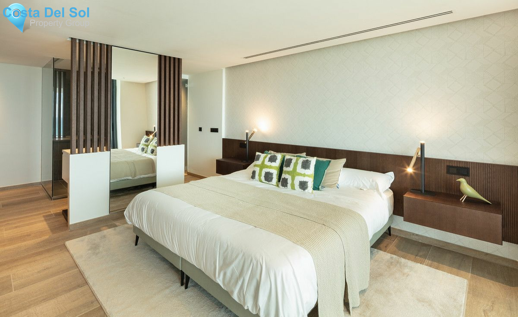 Middle Floor Apartment in Los Monteros-1163559