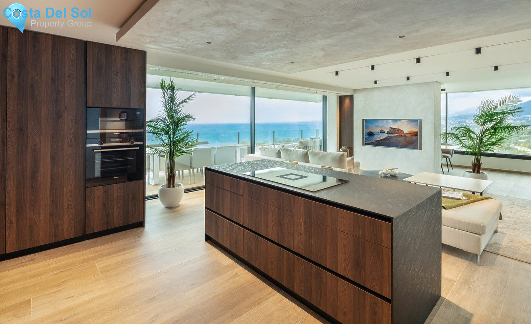 Middle Floor Apartment in Los Monteros-1163552