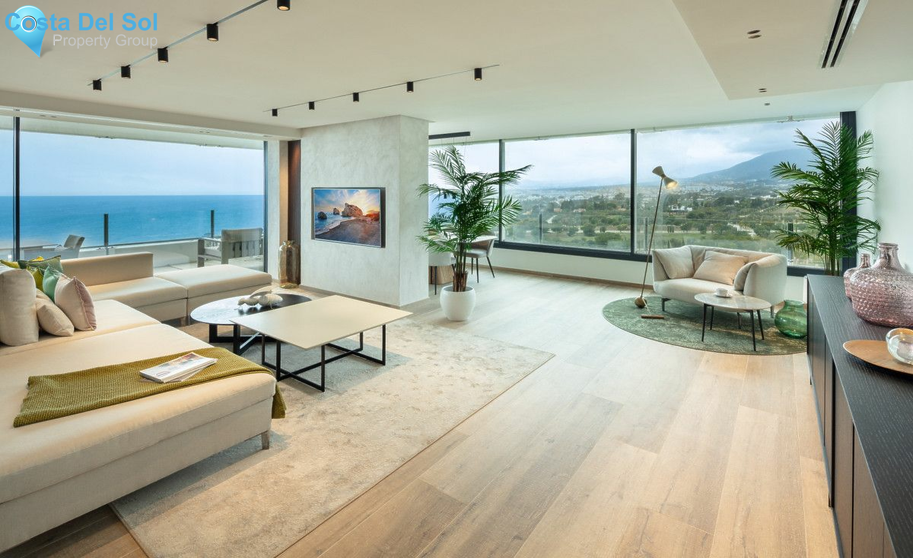 Middle Floor Apartment in Los Monteros-1163553