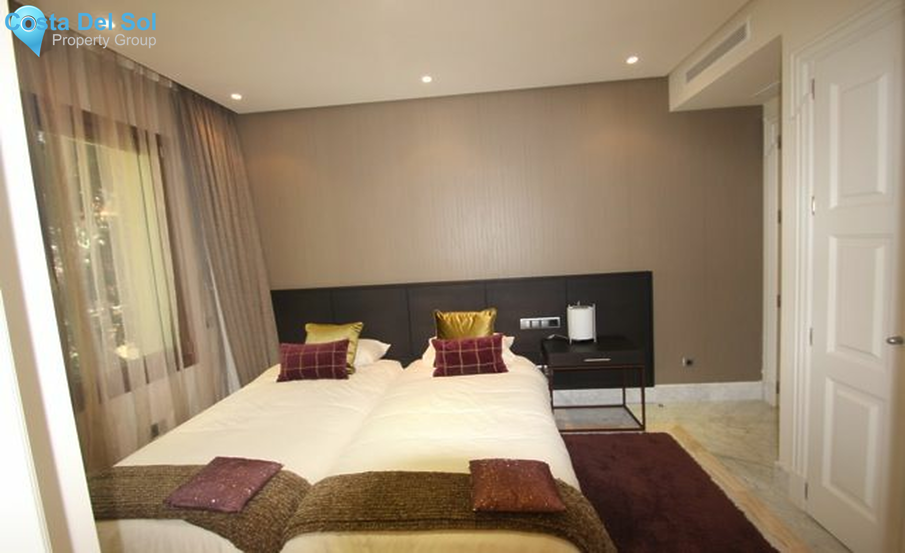 Middle Floor Apartment in Los Monteros-1203277