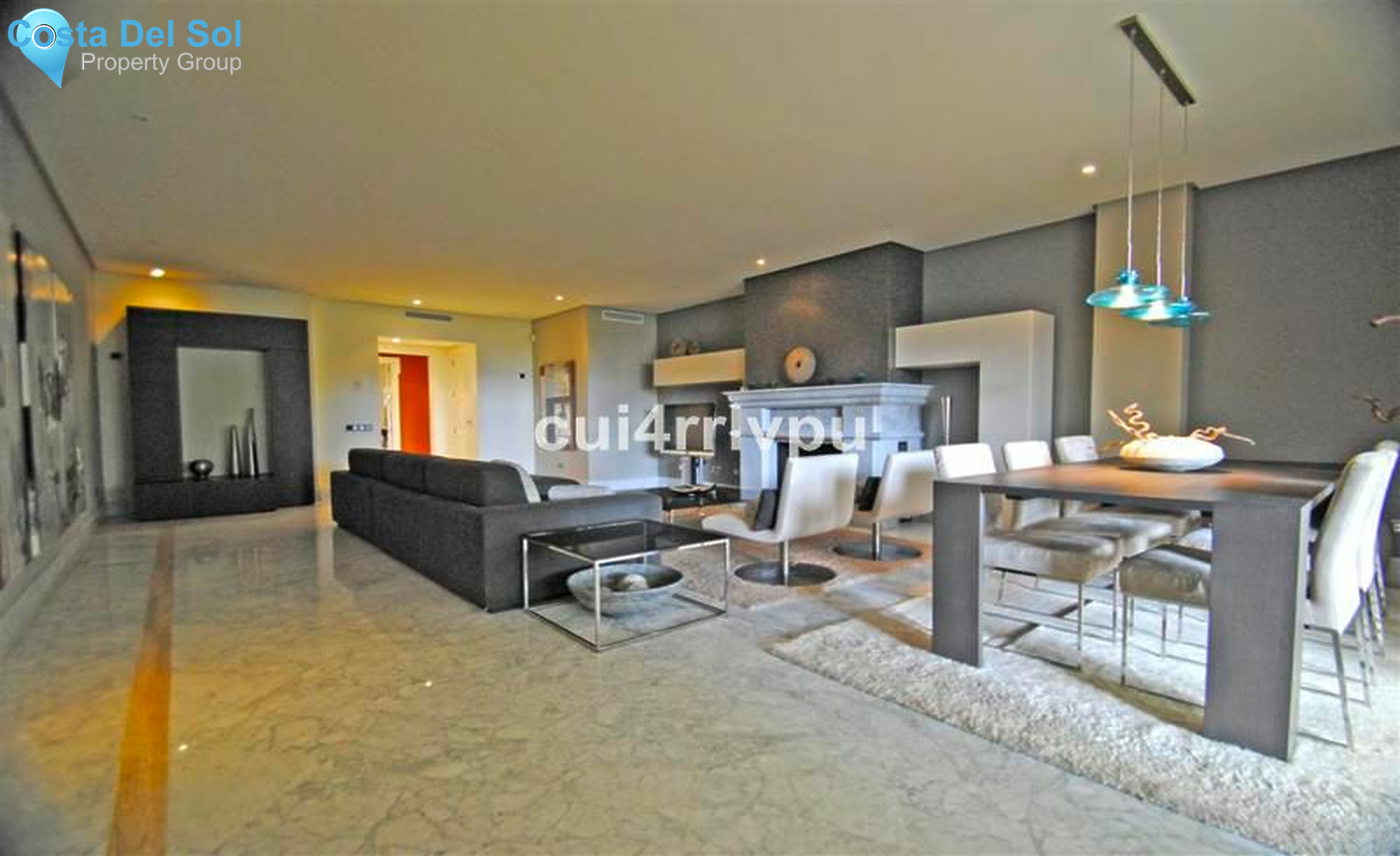 Middle Floor Apartment in Los Monteros-1468170