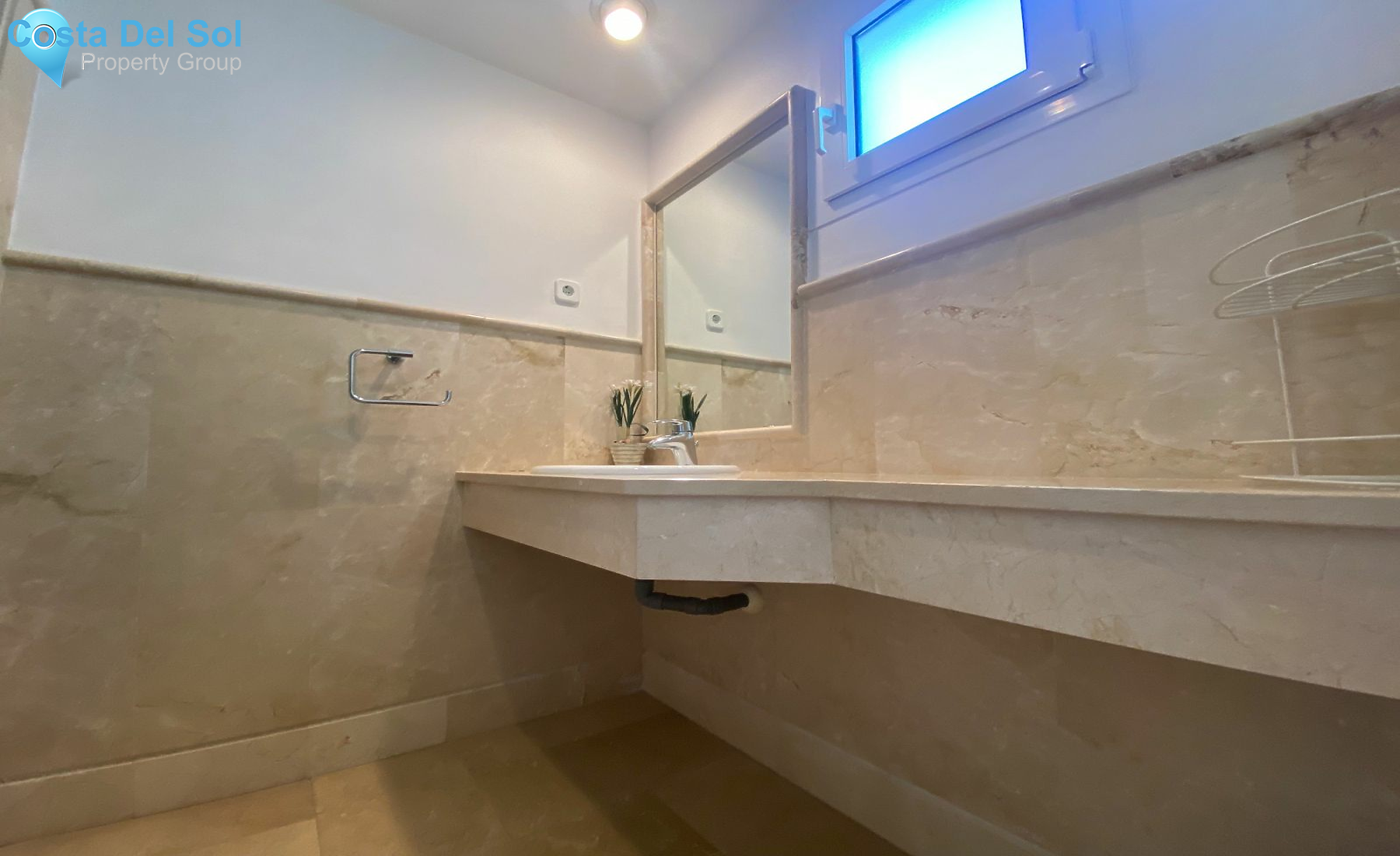 Middle Floor Apartment in Los Monteros-1490109