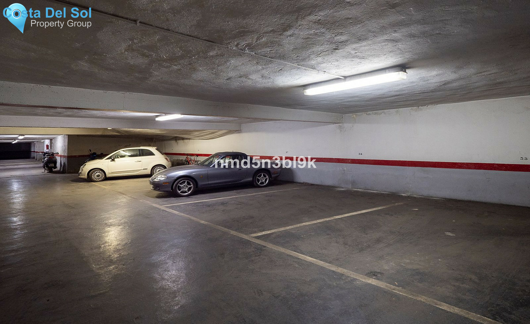 Middle Floor Apartment in Malaga Centro-1295997