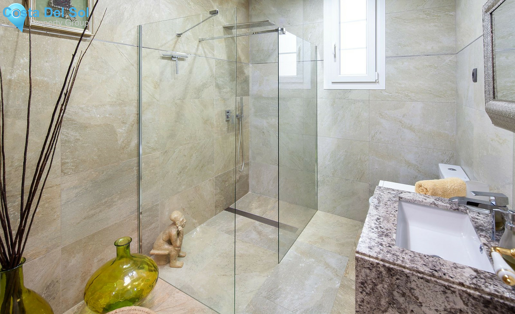 Middle Floor Apartment in Malaga Centro-1410648