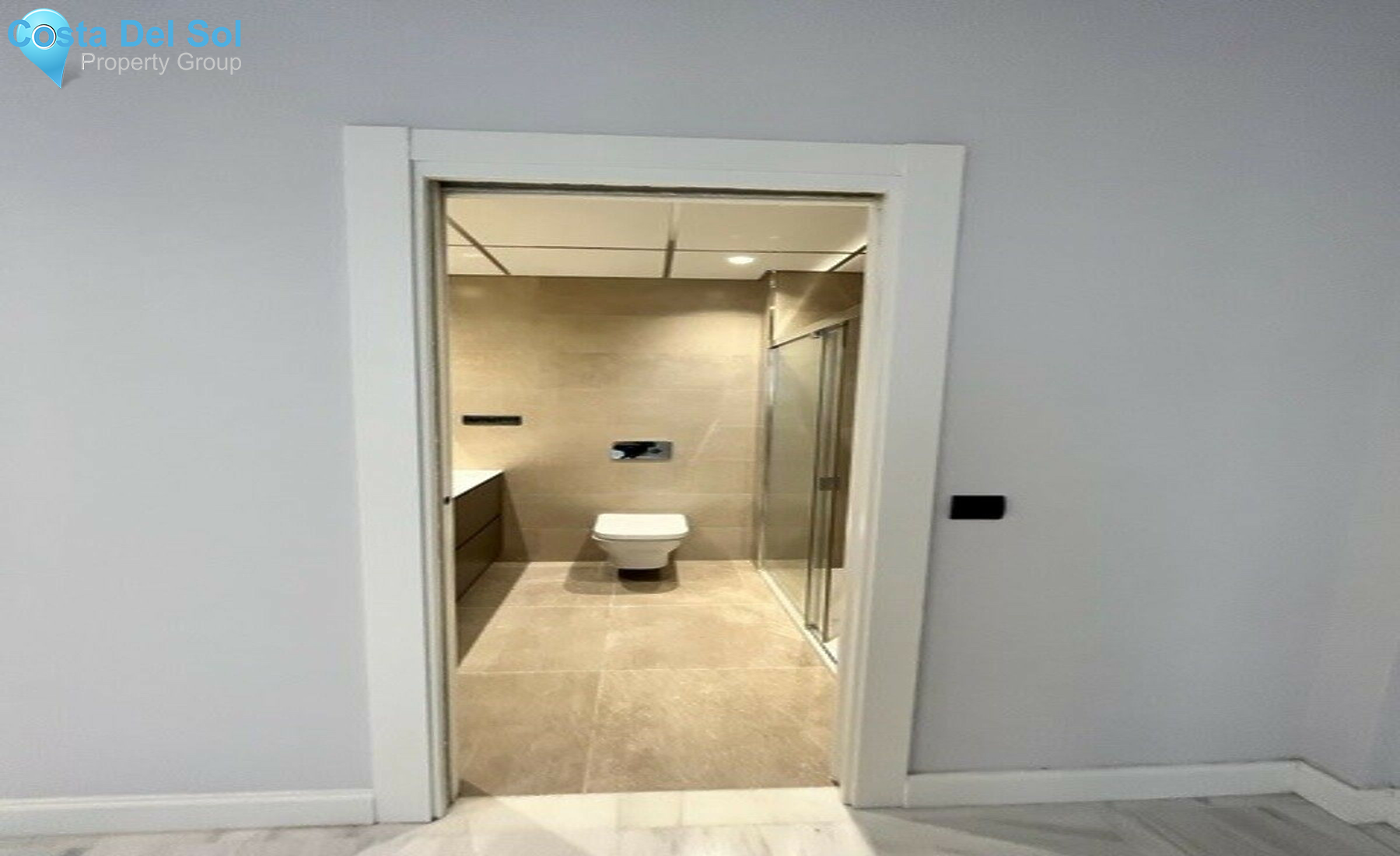 Middle Floor Apartment in Malaga Centro-1478899