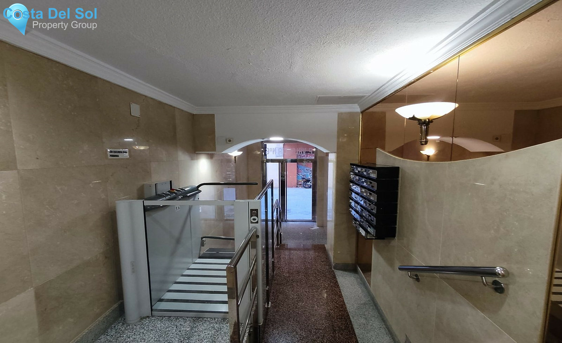 Middle Floor Apartment in Malaga Centro-1512229