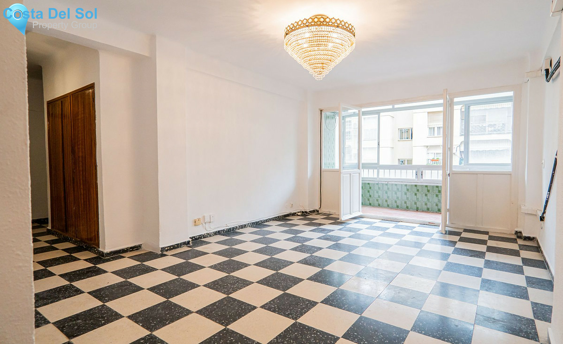 Middle Floor Apartment in Malaga Centro-1525466