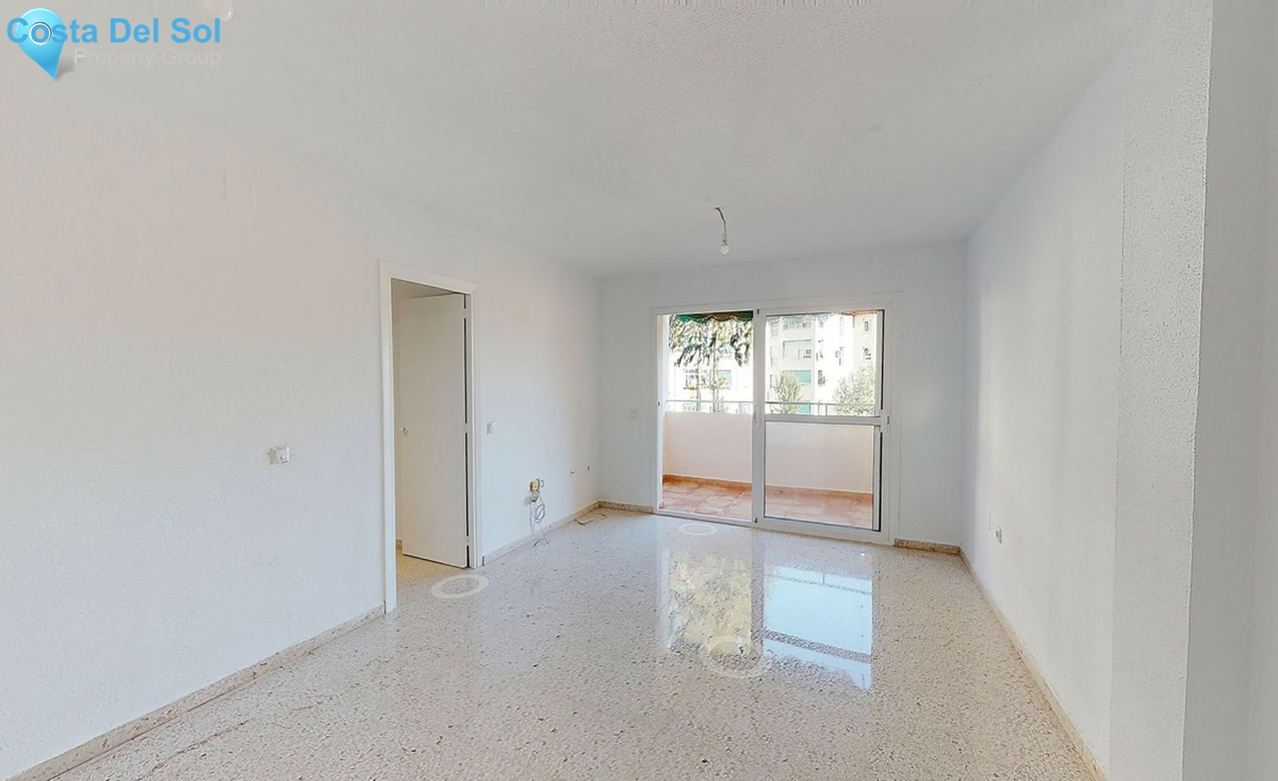 Middle Floor Apartment in Malaga Centro-1543554