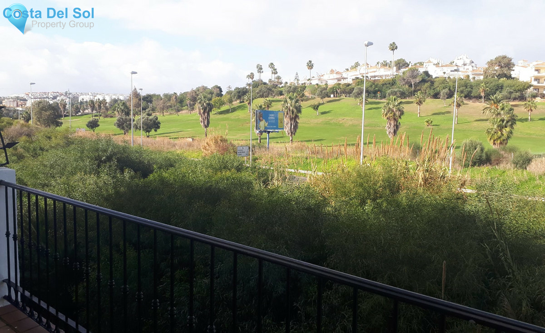 Middle Floor Apartment in La Duquesa-691182