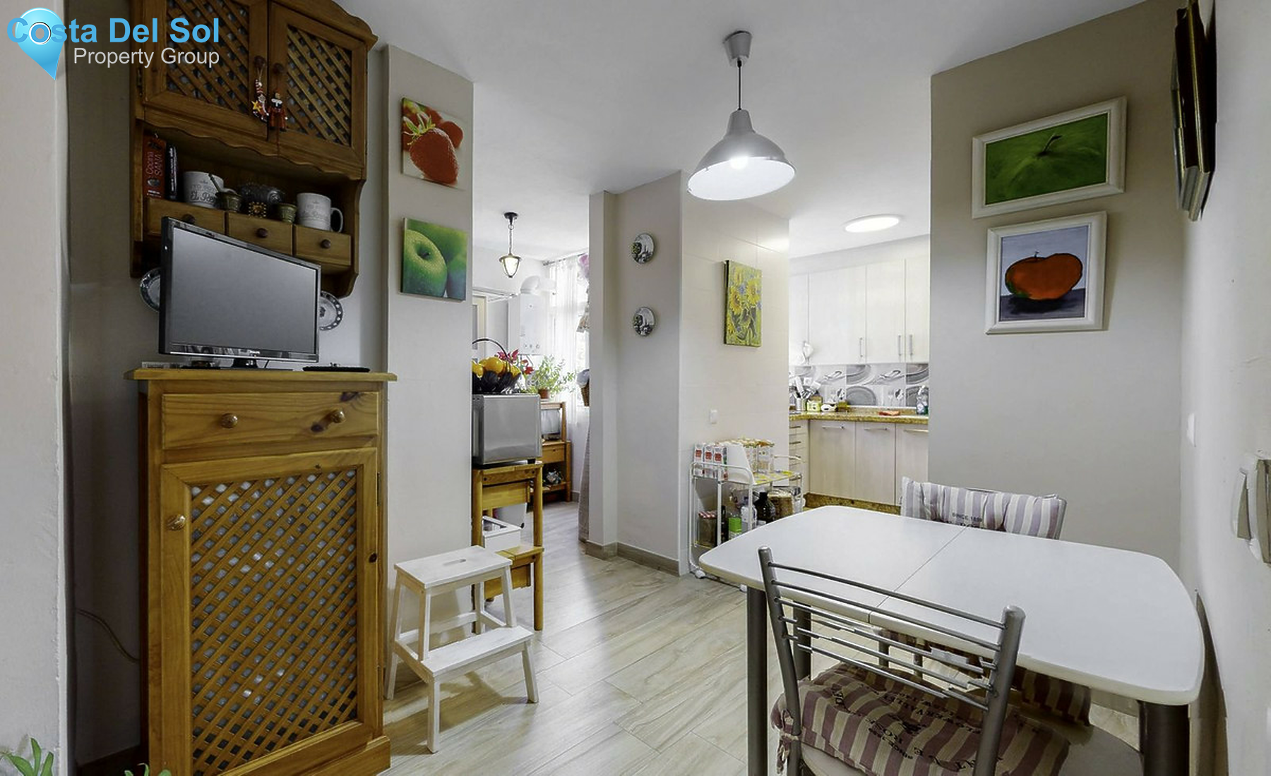 Middle Floor Apartment in Marbella-1244820