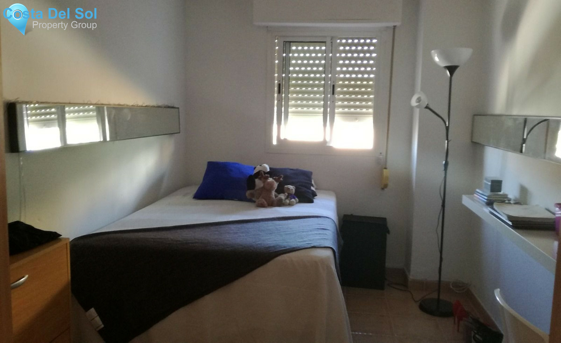 Middle Floor Apartment in Marbella-1250417
