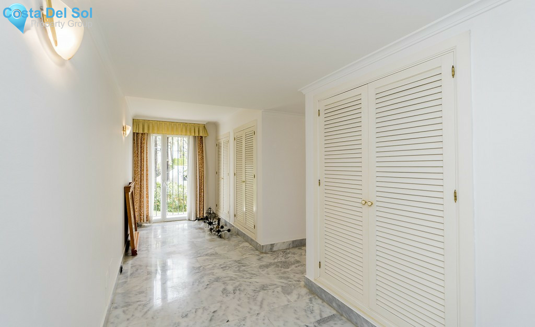 Middle Floor Apartment in Marbella-1252638