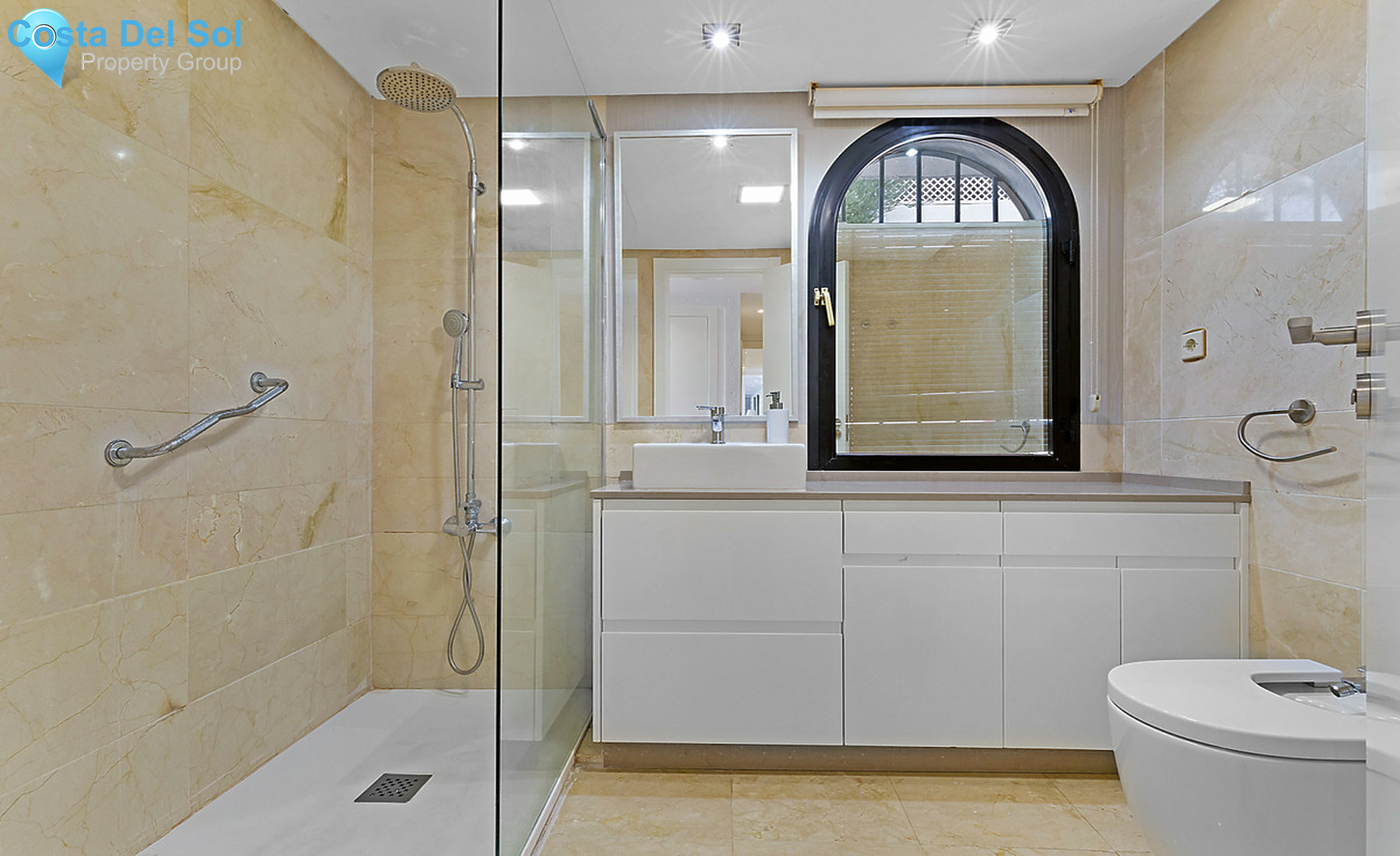 Middle Floor Apartment in Marbella-1252678