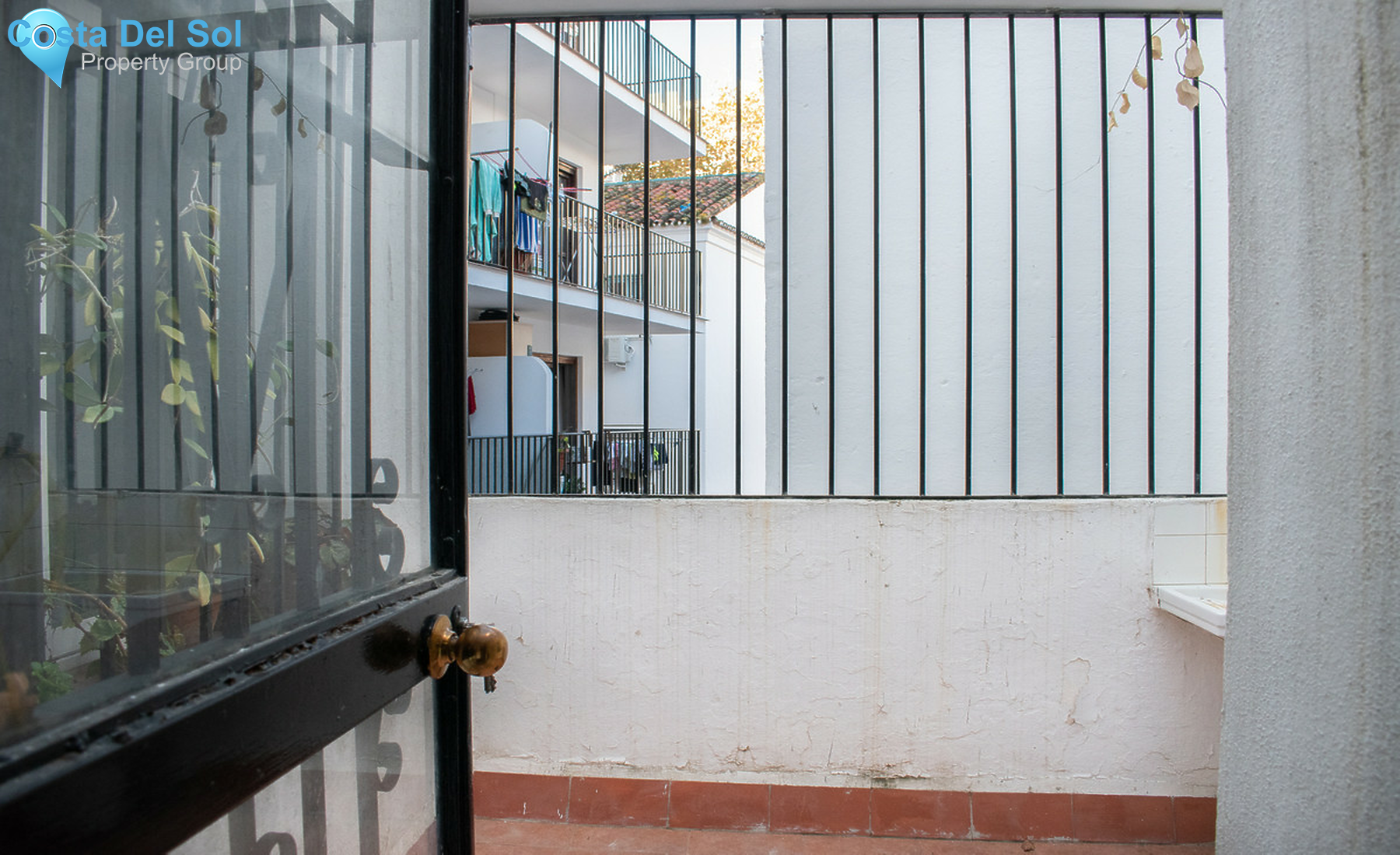 Middle Floor Apartment in Marbella-1256469